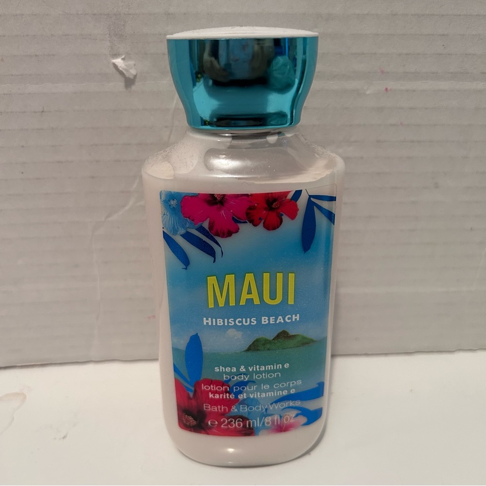 Bath and Body Works Maui Hibiscus Beach Body Lotion 8 fl oz